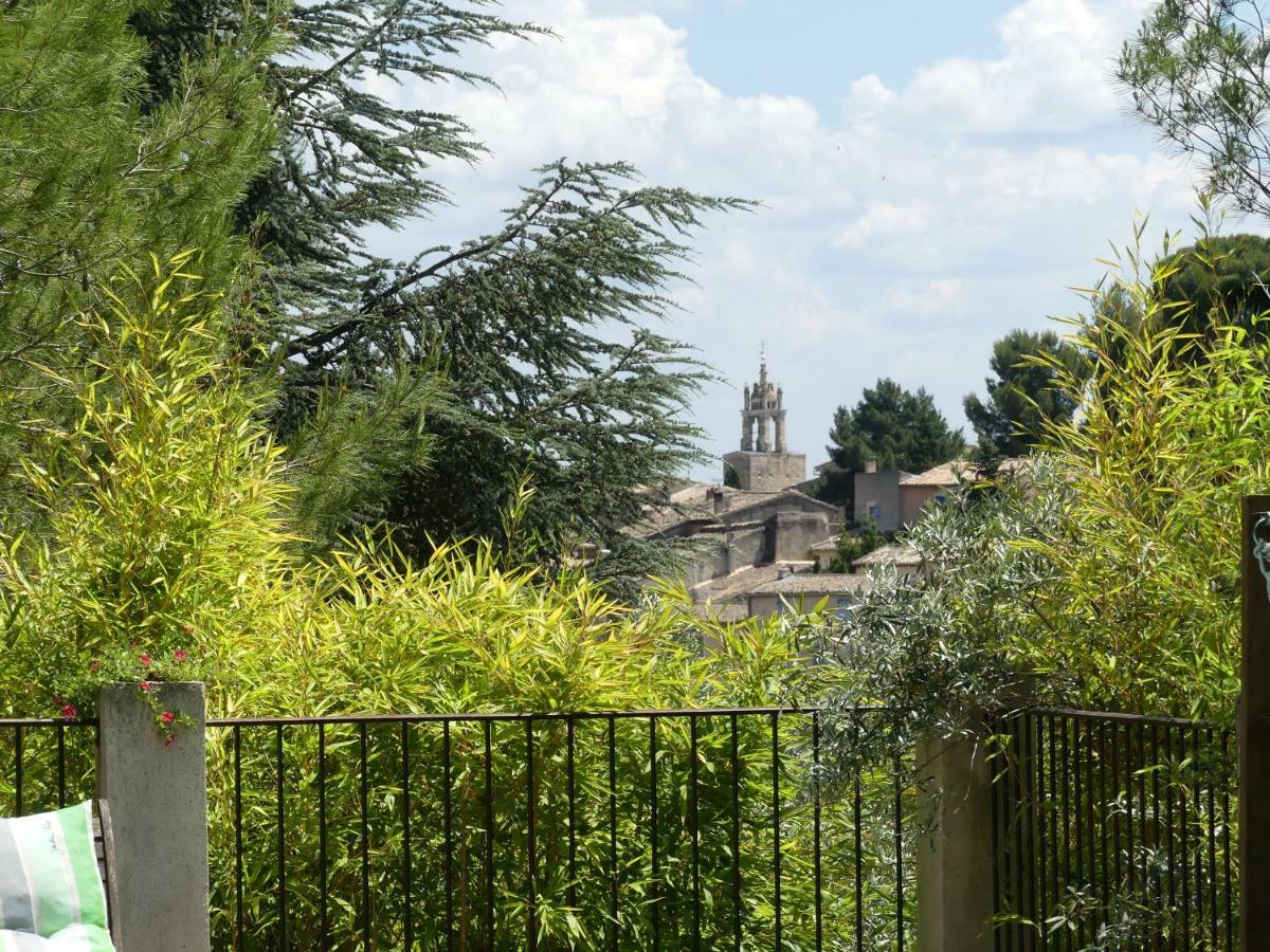 Les 3 Saisons Bed & Breakfast Cucuron Bagian luar foto